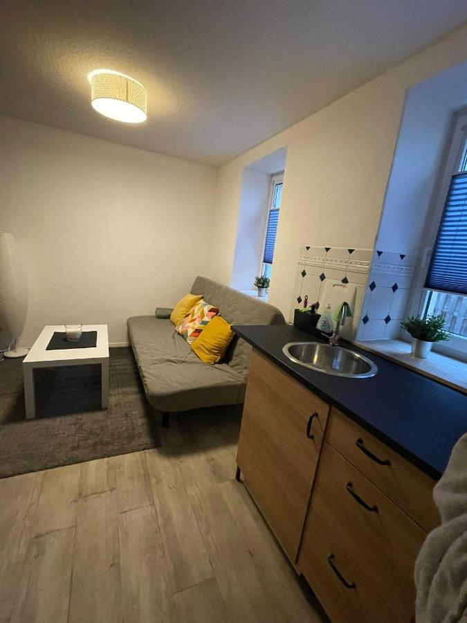 Ruhiges Apartment Im Herzen Von Gera Buitenkant foto